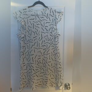 Diane Von Furstenberg Black and White Wavy Mini Dress, XL